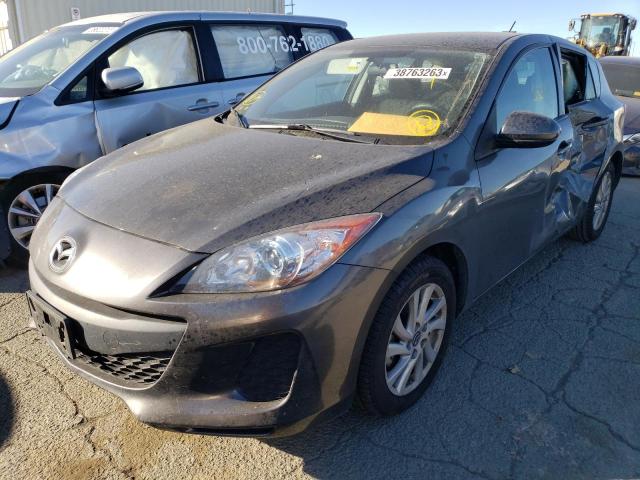 MAZDA 3 I 2013 with VIN JM1BL1LP8D1798827 - Photo from auction