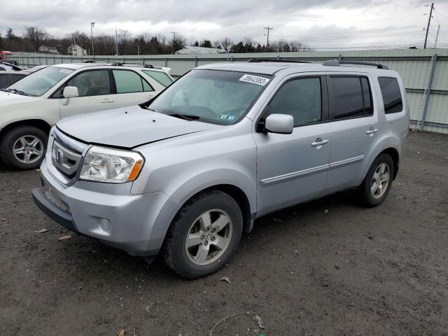 HONDA PILOT EXL 2011 with VIN 5FNYF4H6XBB001744 - Photo from auction