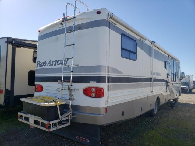 Photo 4 from auction – 2002 FLEE PACE ARROW with VIN 1FCNF53S710A19046