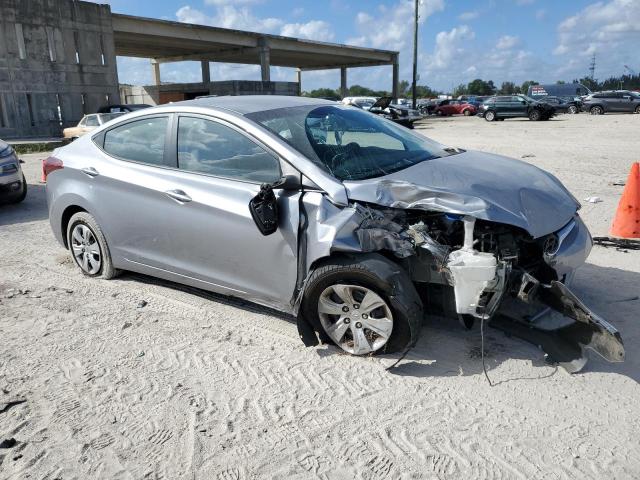 Photo 4 from auction – 2016 HYUNDAI ELANTRA SE with VIN 5NPDH4AE4GH697293