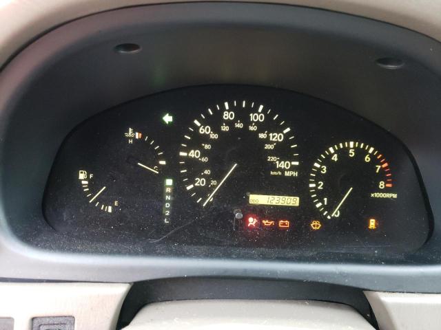 Photo 9 from auction – 2000 LEXUS RX 300 with VIN JT6GF10U1Y0058675