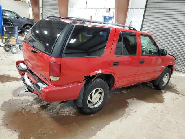Photo 3 from auction – 2002 CHEVROLET BLAZER with VIN 1GNDT13W92K226129