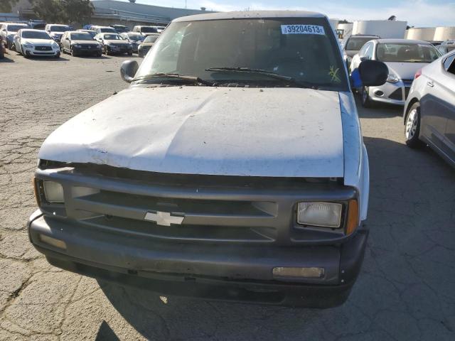 Photo 5 from auction – 1997 CHEVROLET S-10 with VIN 1GCCS14W9VK186466
