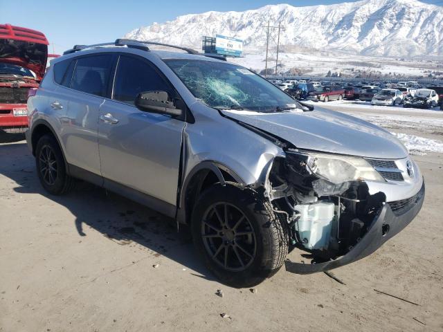 Photo 4 from auction – 2014 TOYOTA RAV4 LE with VIN 2T3BFREV4EW143388