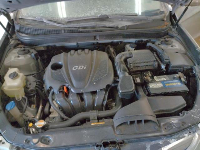 Photo 11 from auction – 2013 HYUNDAI SONATA SE with VIN 5NPEC4AC8DH673902