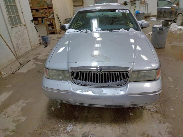 Photo 5 from auction – 2001 MERCURY GRAND MARQ with VIN 2MEFM75W21X615431