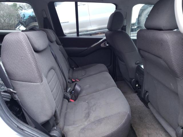 Photo 10 from auction – 2005 NISSAN PATHFINDER with VIN 5N1AR18U35C788555
