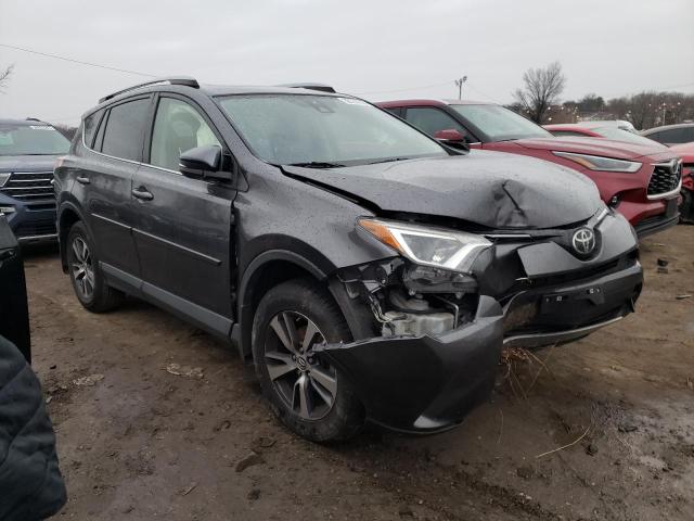 Photo 4 from auction – 2017 TOYOTA RAV4 XLE with VIN JTMRFREV2HJ146405