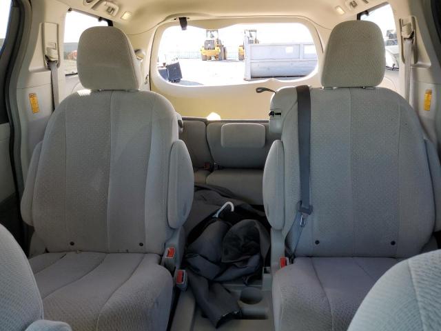 Photo 10 from auction – 2014 TOYOTA SIENNA LE with VIN 5TDKK3DC3ES455843