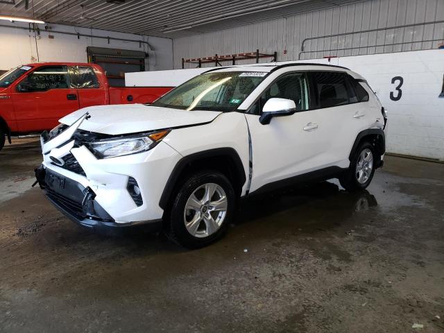 TOYOTA RAV4 XLE 2019 with VIN JTMP1RFV4KD521866 - Photo from auction