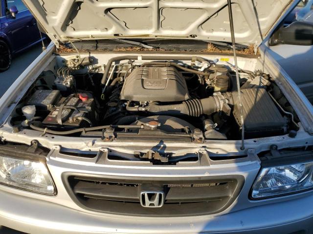 Photo 11 from auction – 2001 HONDA PASSPORT with VIN 4S6CK58W714402169