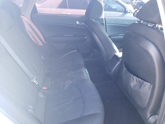 Photo 10 from auction – 2016 KIA OPTIMA LX with VIN 5XXGT4L32GG120555
