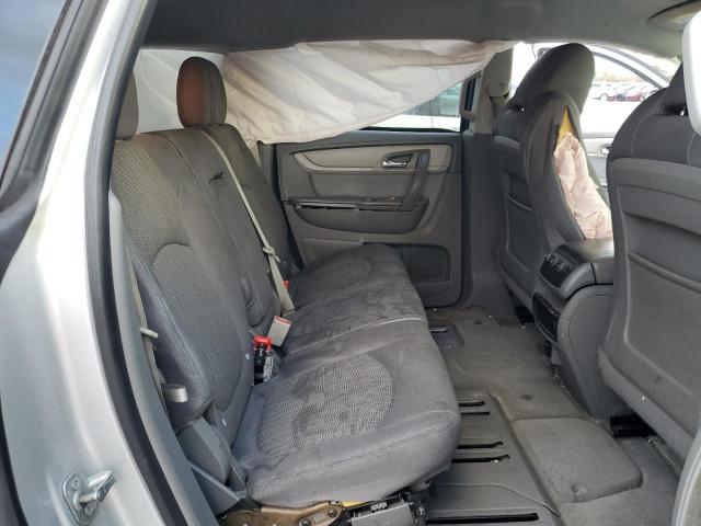 Photo 11 from auction – 2016 CHEVROLET TRAVERSE L with VIN 1GNKRFKD1GJ135789