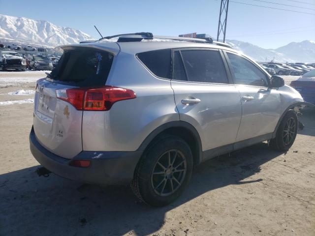 Photo 3 from auction – 2014 TOYOTA RAV4 LE with VIN 2T3BFREV4EW143388