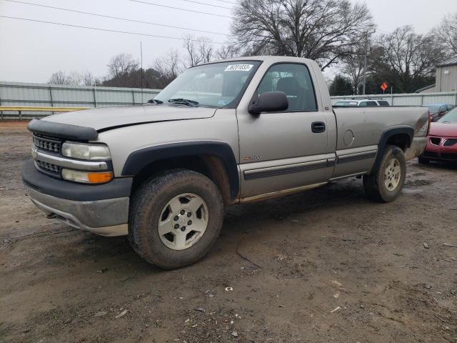 CHEVROLET SILVERADO 2000 with VIN 1GCEK14V9YE354237 - Photo from auction