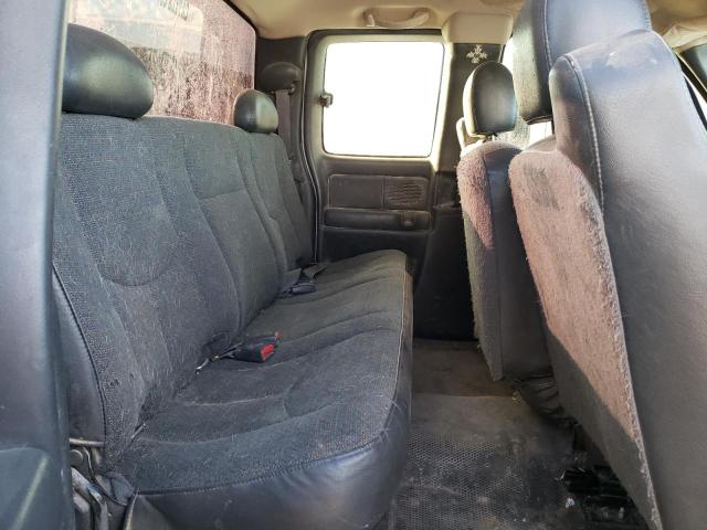 Photo 10 from auction – 2005 CHEVROLET SILVERADO with VIN 1GCHK29275E162151