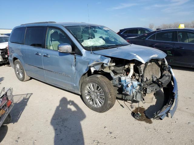 Photo 4 from auction – 2016 CHRYSLER TOWN & COU with VIN 2C4RC1CG3GR207382