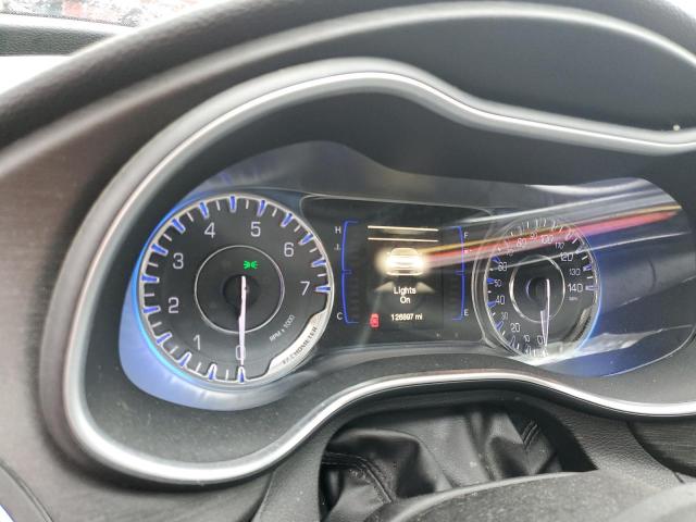 Photo 9 from auction – 2015 CHRYSLER 200 LIMITE with VIN 1C3CCCAB1FN546148