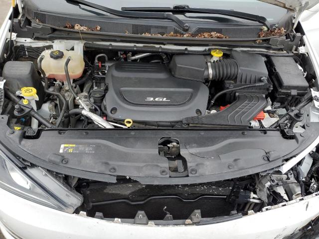 Photo 12 from auction – 2018 CHRYSLER PACIFICA L with VIN 2C4RC1GG7JR123874