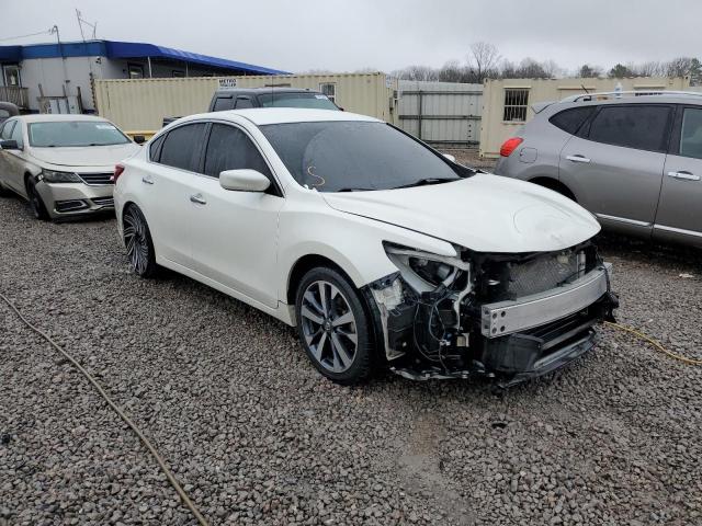 Photo 4 from auction – 2017 NISSAN ALTIMA 2.5 with VIN 1N4AL3AP1HC488755