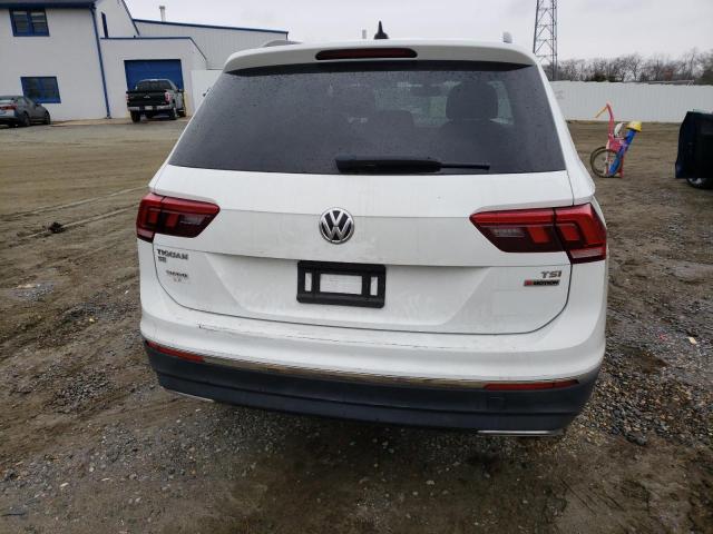 Photo 6 from auction – 2018 VOLKSWAGEN TIGUAN SE with VIN 3VV2B7AX2JM080277
