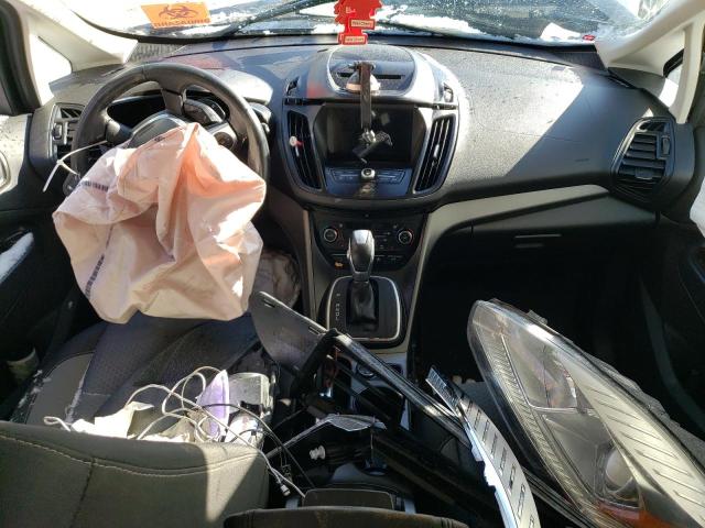 Photo 8 from auction – 2017 FORD C-MAX SE with VIN 1FADP5EU7HL104412