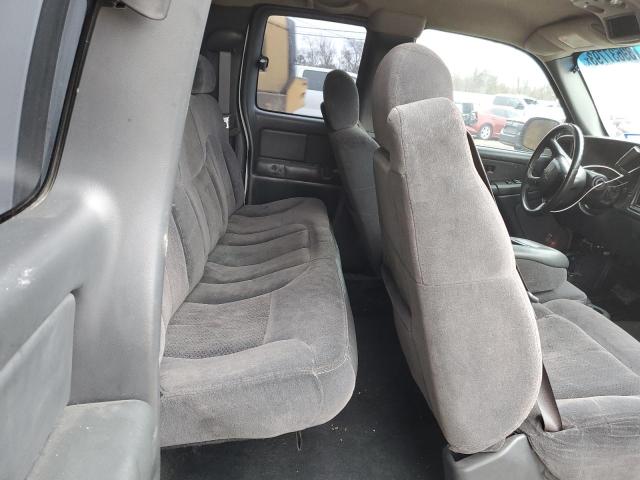 Photo 10 from auction – 2002 CHEVROLET SILVERADO with VIN 2GCEC19TX21352252