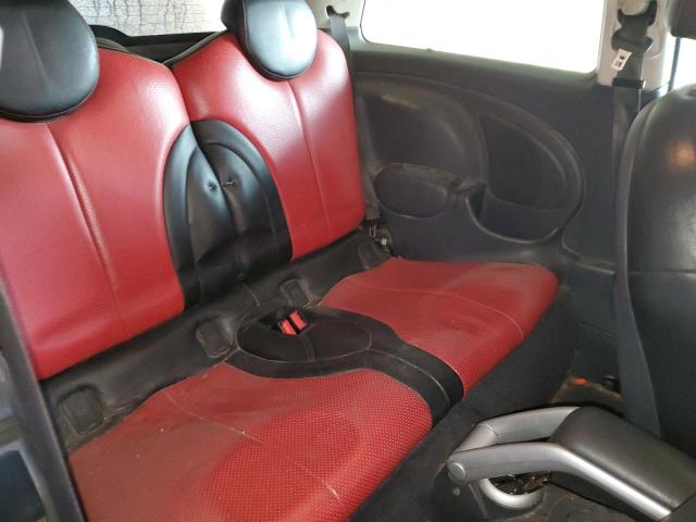 Photo 10 from auction – 2005 MINI COOPER S with VIN WMWRE335X5TL13447