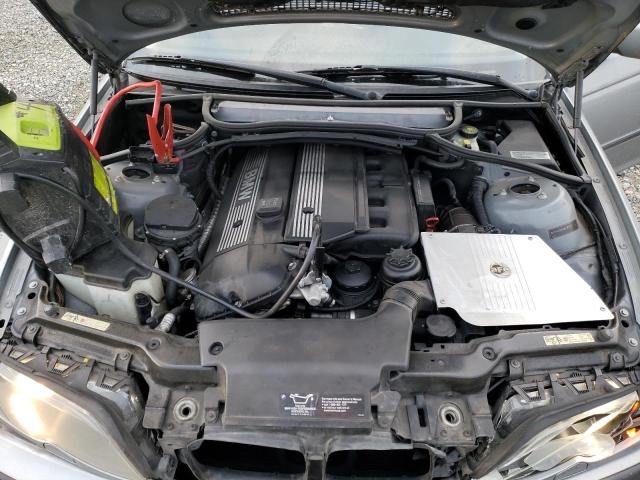 Photo 11 from auction – 2005 BMW 330 XI with VIN WBAEW53455PG12208