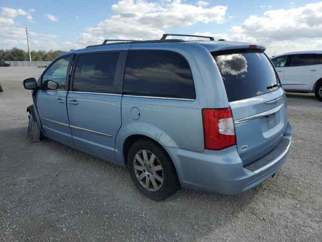 Photo 2 from auction – 2013 CHRYSLER TOWN & COU with VIN 2C4RC1BG5DR742971