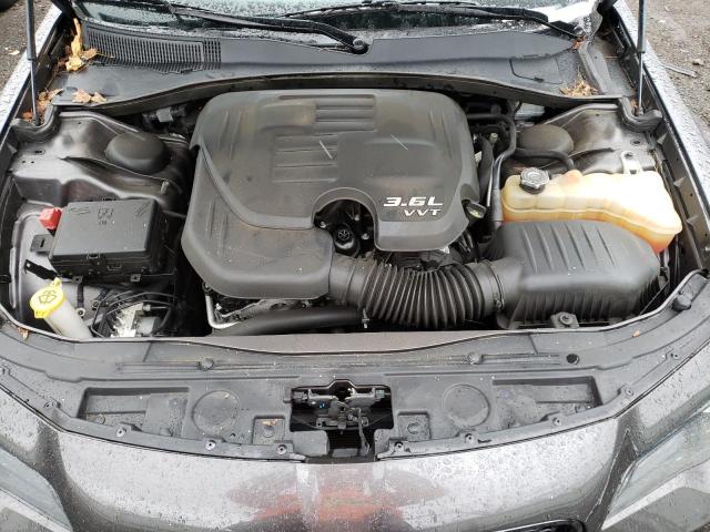 Photo 11 from auction – 2019 CHRYSLER 300 S with VIN 2C3CCABG8KH589726