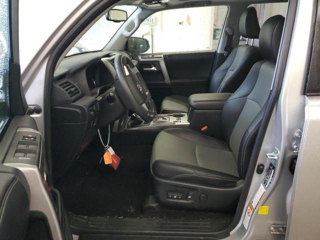 Photo 7 from auction – 2017 TOYOTA 4RUNNER SR with VIN JTEBU5JRXH5416977