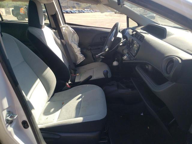 Photo 7 from auction – 2015 TOYOTA PRIUS C with VIN JTDKDTB38F1097828