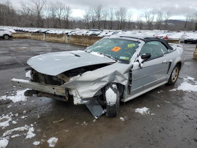 FORD MUSTANG 2000 with VIN 1FAFP444XYF269468 - Photo from auction