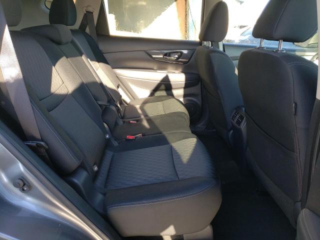 Photo 11 from auction – 2017 NISSAN ROGUE S with VIN KNMAT2MV5HP569037
