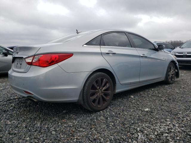 Photo 3 from auction – 2011 HYUNDAI SONATA SE with VIN 5NPEC4AC3BH289636