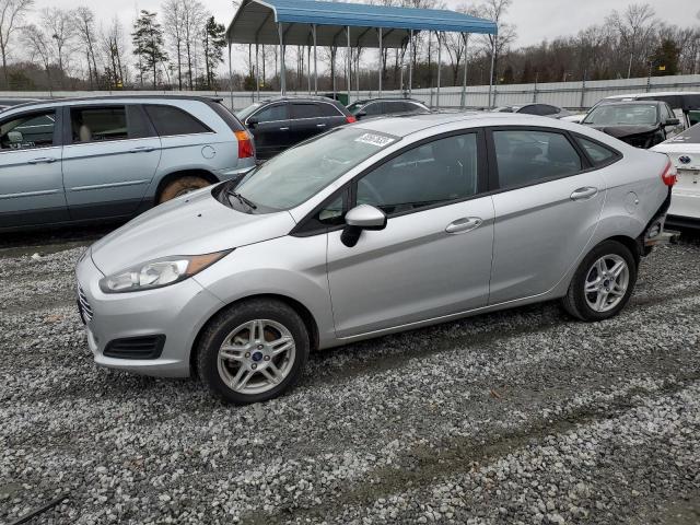 FORD FIESTA SE 2018 with VIN 3FADP4BJ5JM129642 - Photo from auction