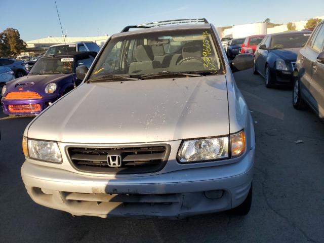 Photo 5 from auction – 2001 HONDA PASSPORT with VIN 4S6CK58W714402169