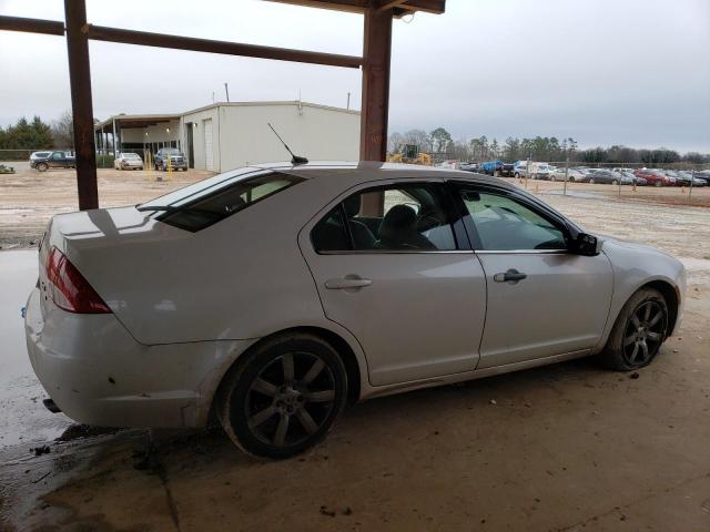 Photo 3 from auction – 2010 MERCURY MILAN PREM with VIN 3MEHM0JGXAR648951