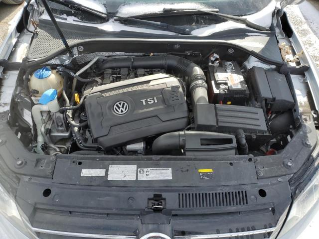 Photo 11 from auction – 2015 VOLKSWAGEN PASSAT S with VIN 1VWAT7A34FC008801