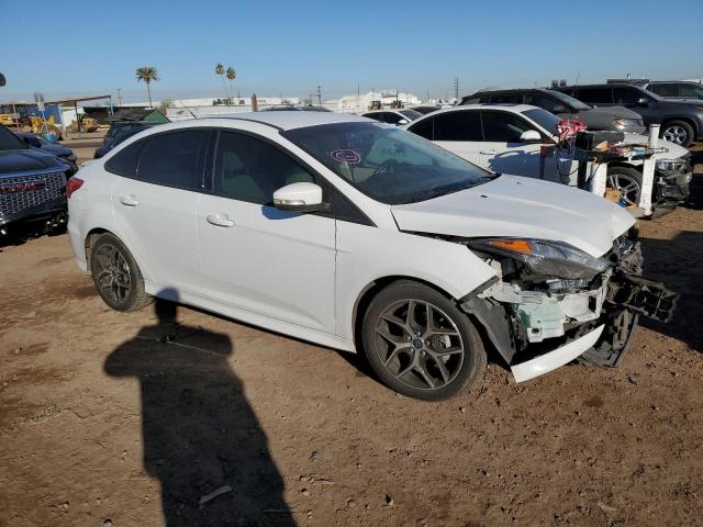 Photo 4 from auction – 2015 FORD FOCUS SE with VIN 1FADP3F20FL221487