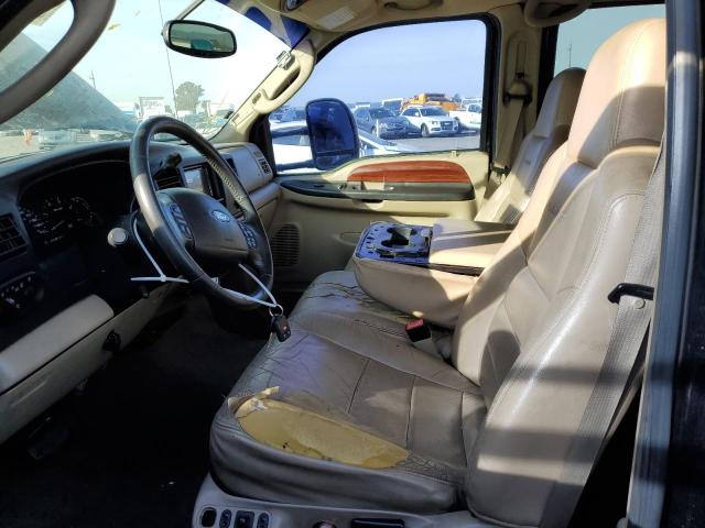 Photo 7 from auction – 2005 FORD EXCURSION with VIN 1FMSU43P05EB76713