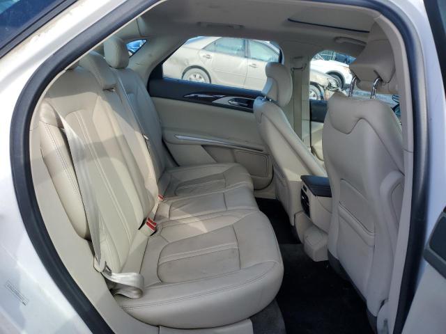 Photo 10 from auction – 2016 LINCOLN MKZ with VIN 3LN6L2J94GR602609