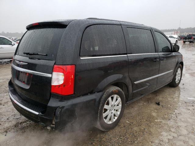 Photo 3 from auction – 2016 CHRYSLER TOWN & COU with VIN 2C4RC1BG6GR197917