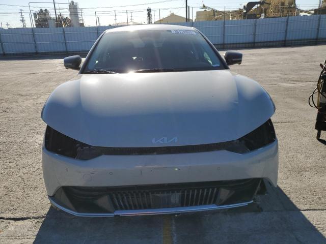 Photo 5 from auction – 2022 KIA EV6 LIGHT with VIN KNDC3DLCXN5082878