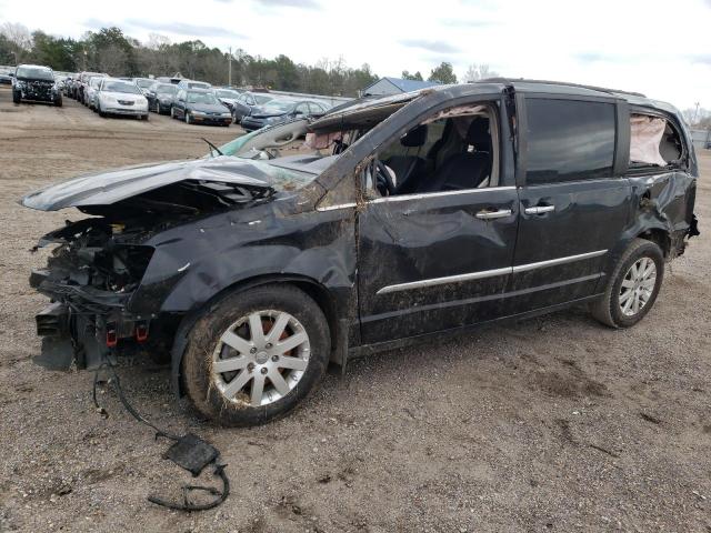 CHRYSLER TOWN & COU 2015 with VIN 2C4RC1BG9FR609844 - Photo from auction