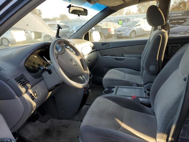Photo 7 from auction – 2010 TOYOTA SIENNA CE with VIN 5TDKK4CC3AS338183