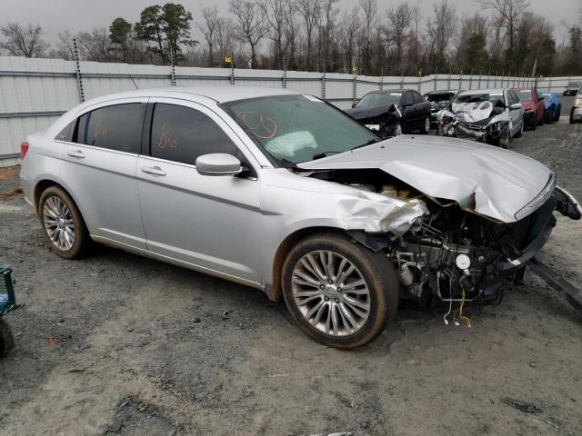 Photo 4 from auction – 2012 CHRYSLER 200 LX with VIN 1C3CCBAB2CN145021