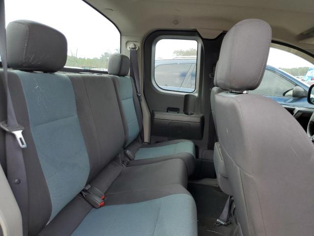 Photo 10 from auction – 2004 NISSAN TITAN XE with VIN 1N6AA06A84N577379