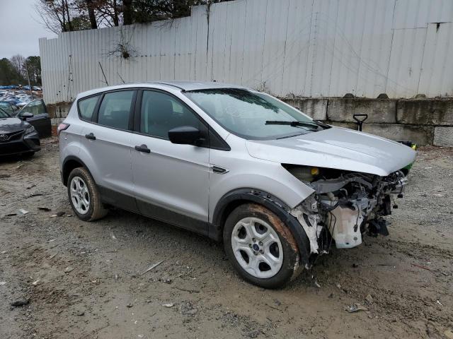 Photo 4 from auction – 2017 FORD ESCAPE S with VIN 1FMCU0F70HUE65321